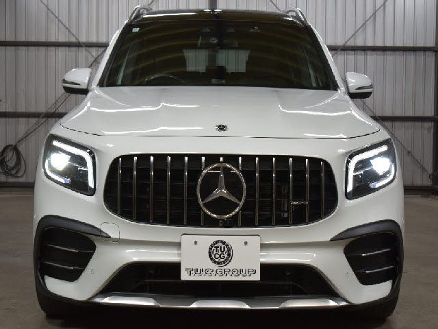 MERCEDES AMG GLB class