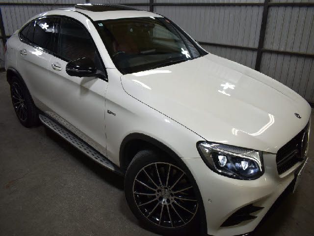 MERCEDES AMG GLC-class coupe