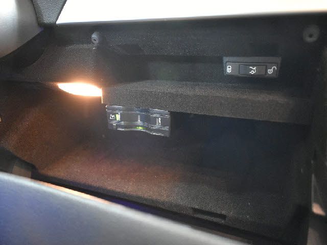 MERCEDES BENZ C class sedan HYBRID