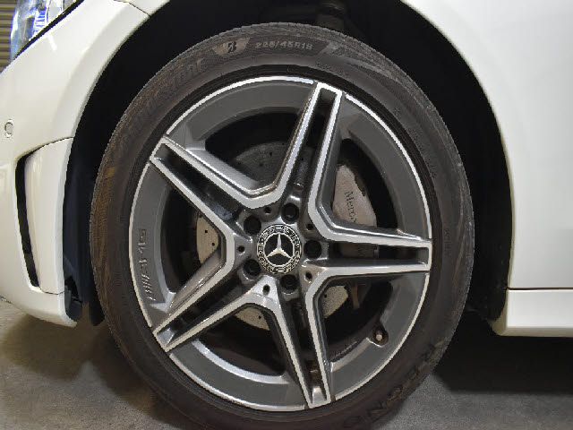 MERCEDES BENZ C class sedan HYBRID