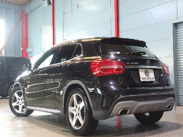 MERCEDES BENZ GLA class