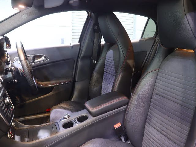 MERCEDES BENZ GLA class