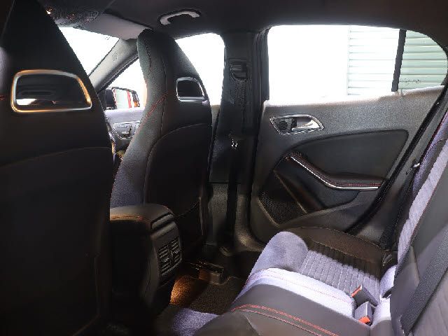 MERCEDES BENZ GLA class