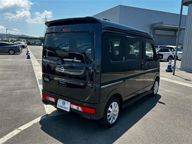 NV100 CLIPPER RIO