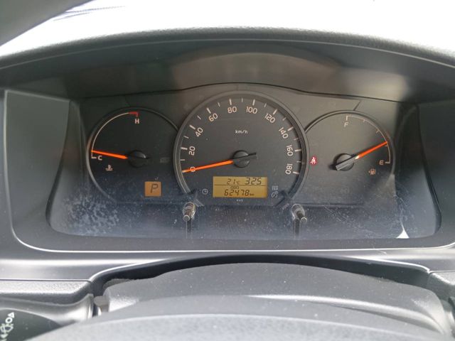HIACE COMMUTER