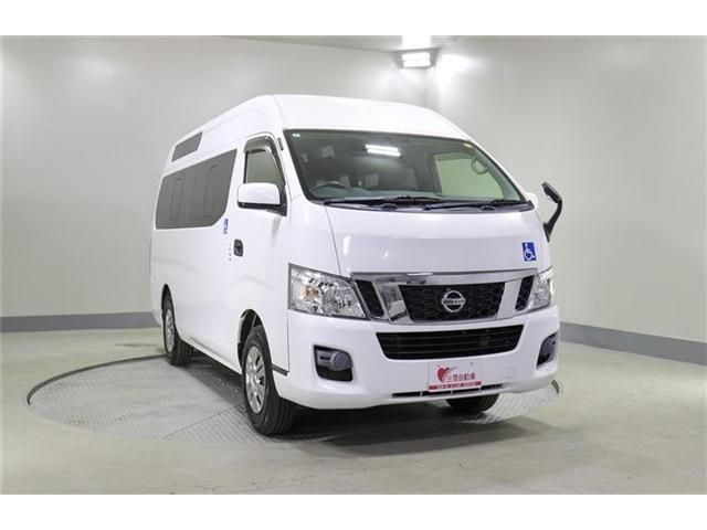 NV350 CARAVAN 4WD