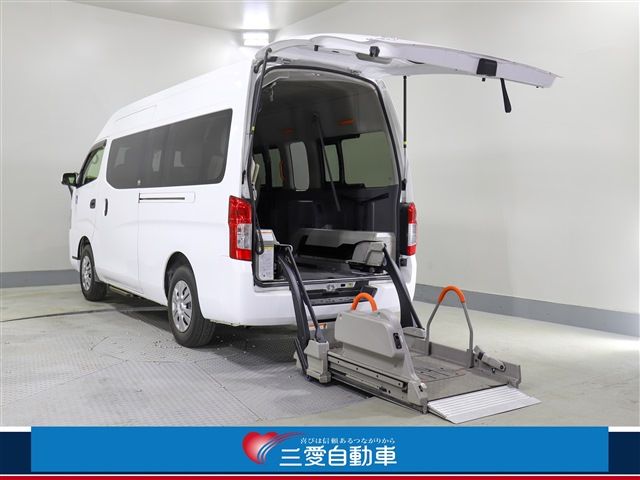 NV350 CARAVAN 4WD