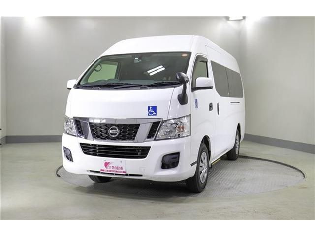 NV350 CARAVAN 4WD