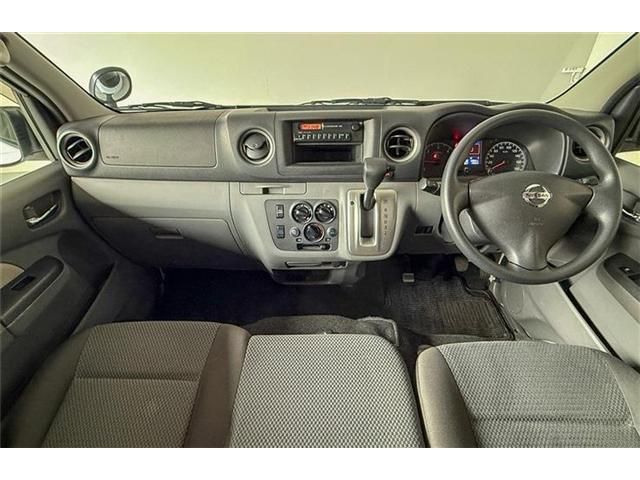 NV350 CARAVAN 4WD