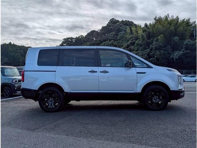 DELICA D:5 4WD