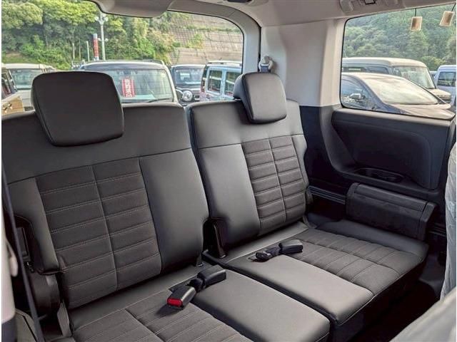 DELICA D:5 4WD