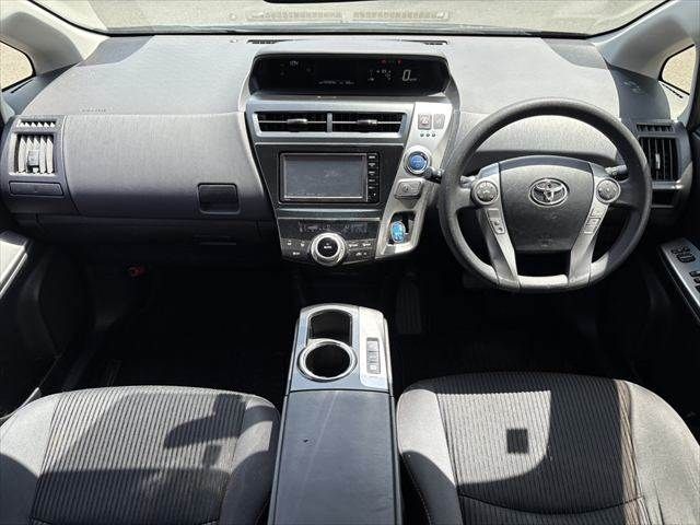 PRIUS Alpha