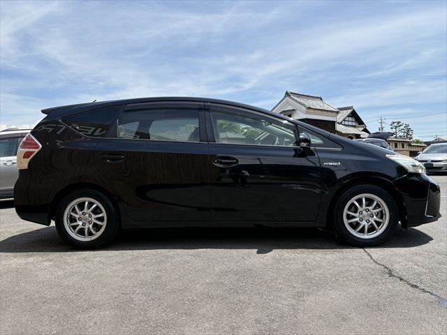 PRIUS Alpha