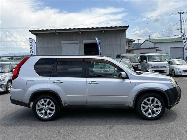 X-TRAIL 4WD