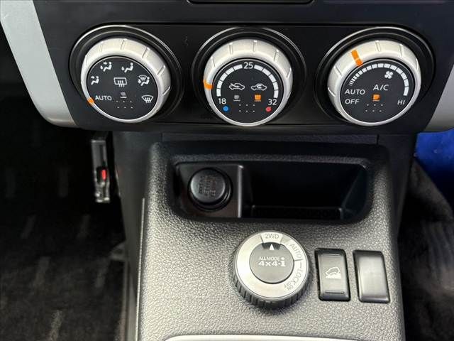 X-TRAIL 4WD