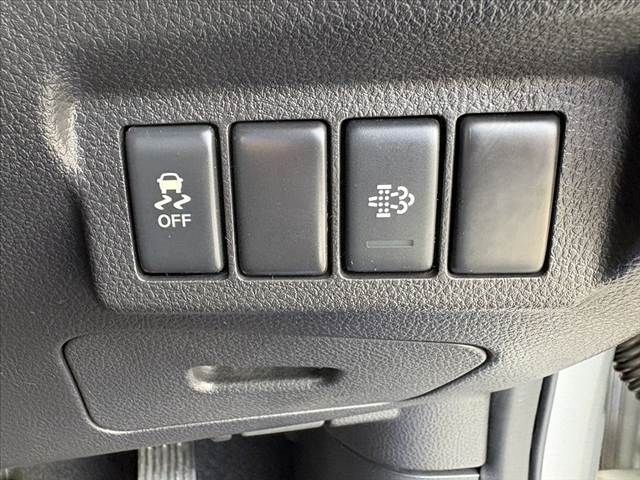 X-TRAIL 4WD