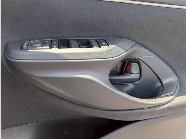 YARIS HYBRID