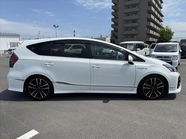 PRIUS Alpha