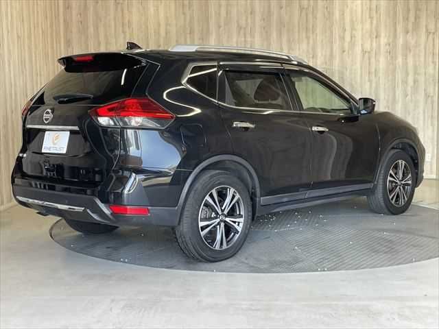 X-TRAIL 4WD