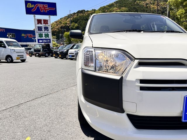PROBOX van HYBRID