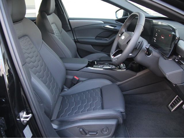 AUDI A6 SPORTBACK e-tron