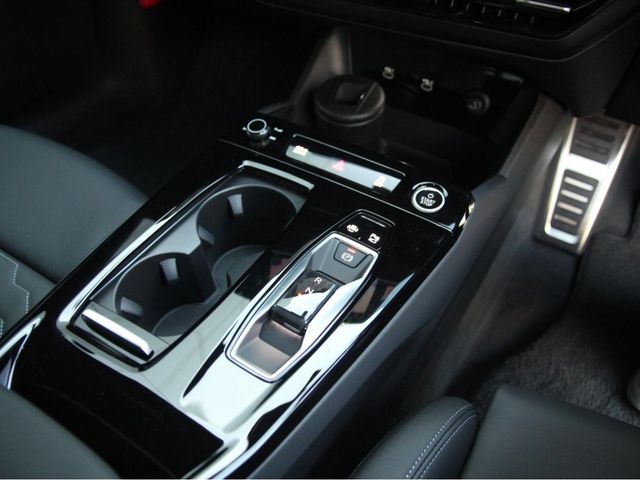 AUDI A6 SPORTBACK e-tron