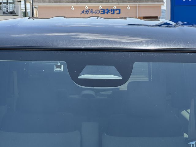N BOX