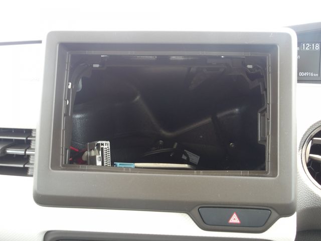 N BOX