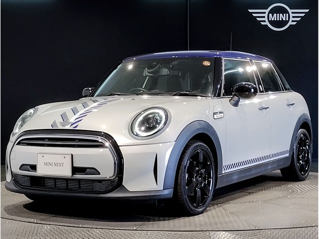 MINI COOPER D 5DOOR