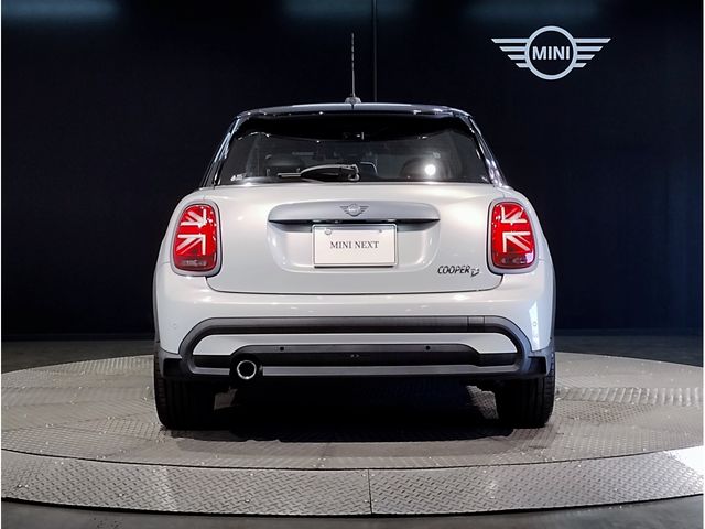 MINI COOPER D 5DOOR