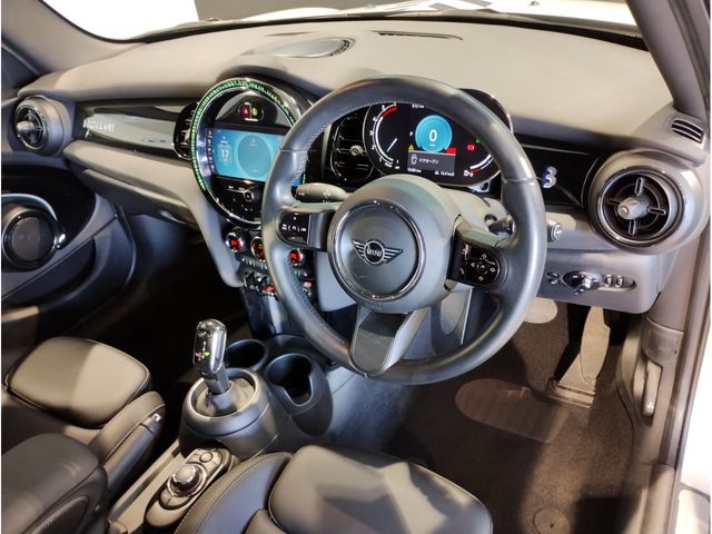 MINI COOPER D 5DOOR