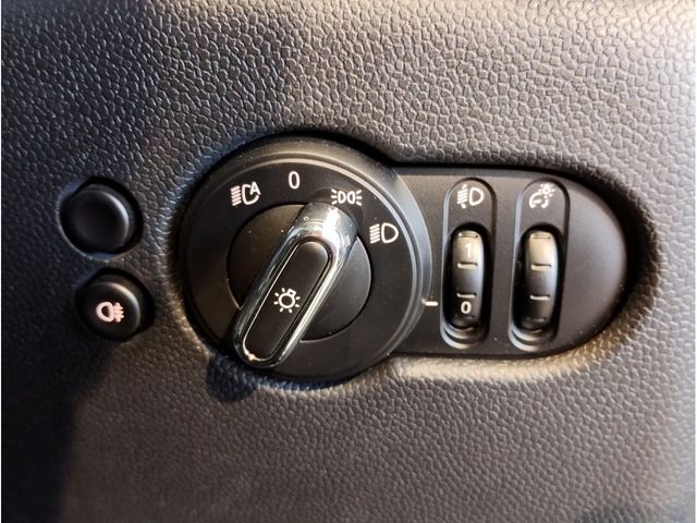 MINI COOPER D 5DOOR
