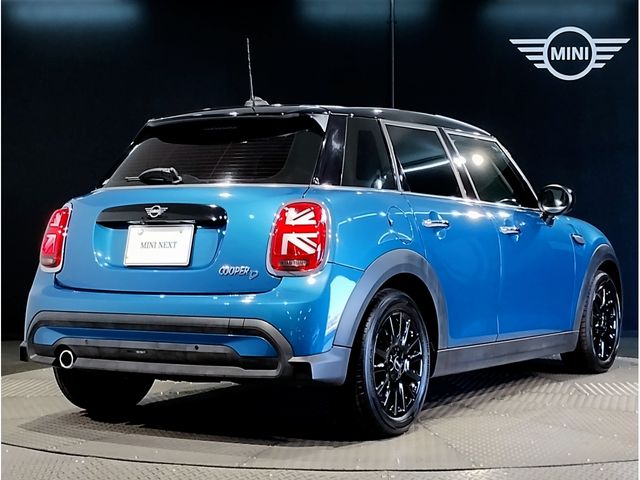 MINI COOPER D 5DOOR