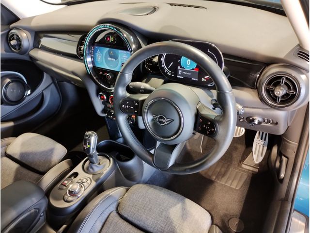 MINI COOPER D 5DOOR