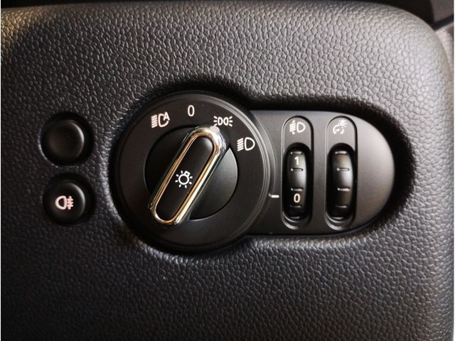 MINI COOPER D 5DOOR