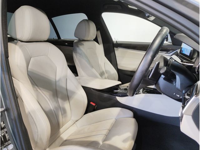 BMW 5 Series sedan