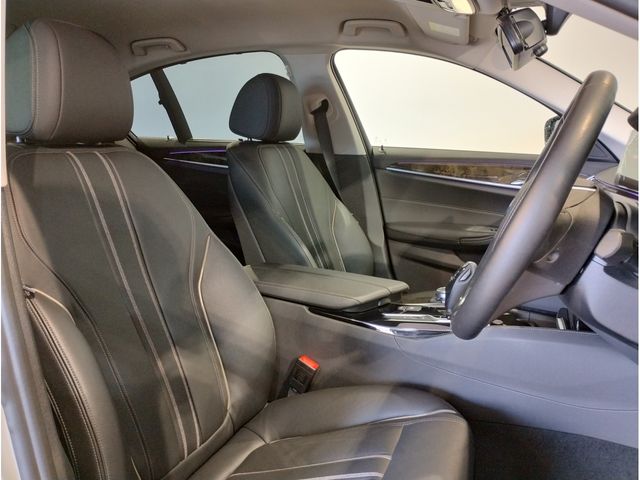 BMW 5series sedan