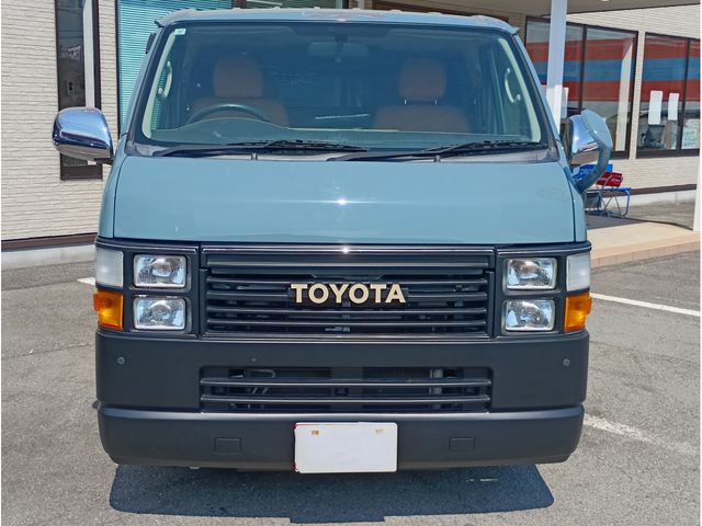 HIACE van 2WD