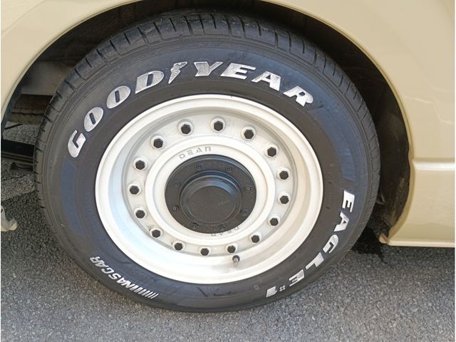 HIACE van 2WD