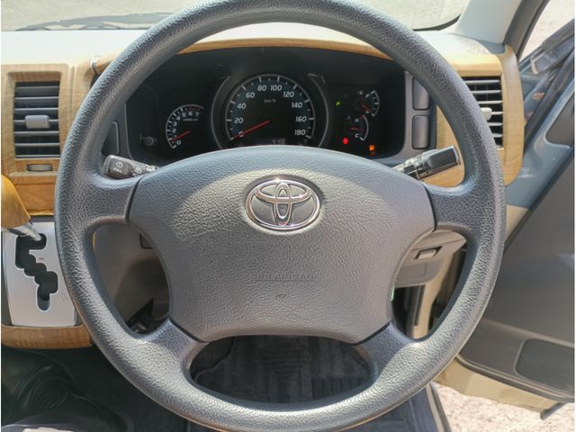 HIACE van 2WD