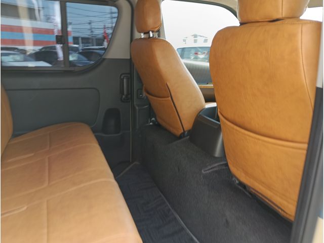 HIACE van 2WD