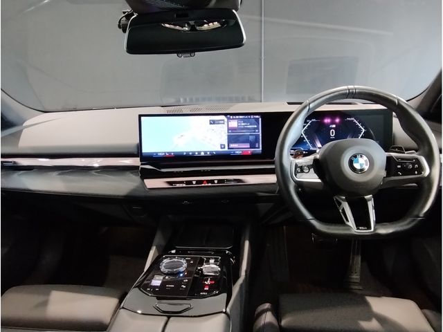 BMW 5 Series sedan