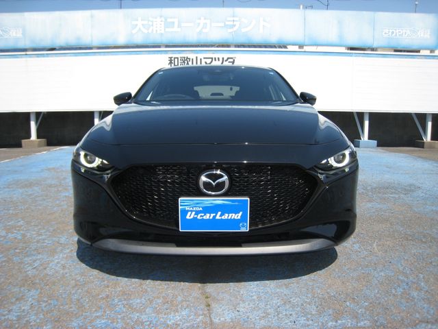 MAZDA3 FASTBACK