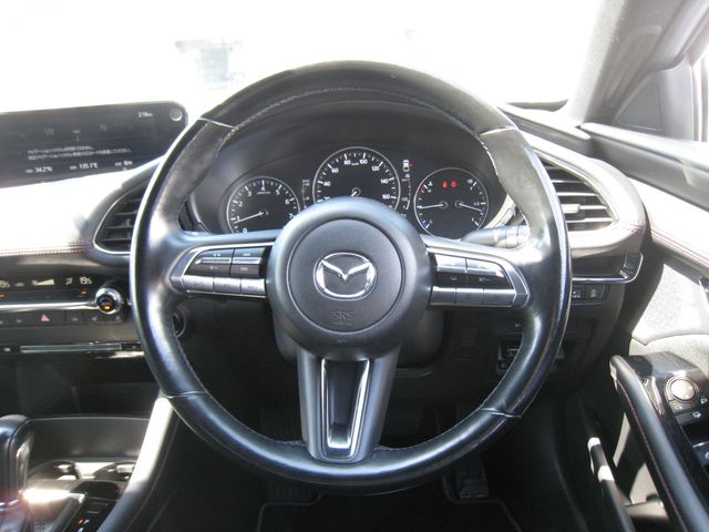 MAZDA3 FASTBACK