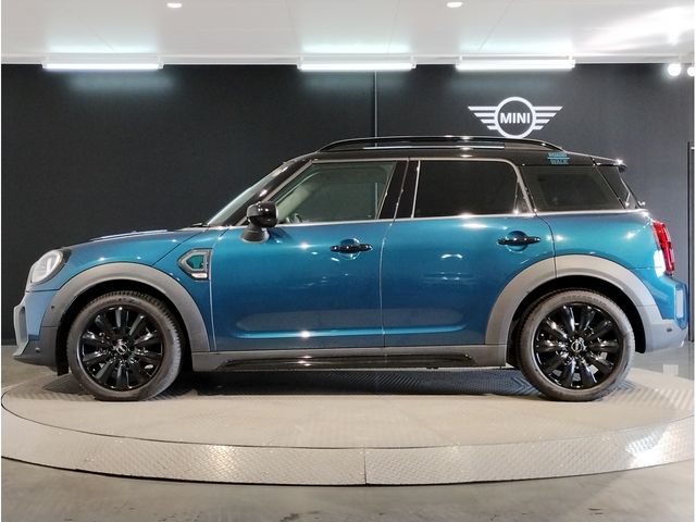 MINI COOPER D CROSSOVER