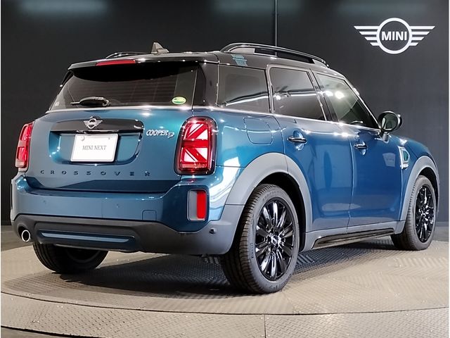 MINI COOPER D CROSSOVER