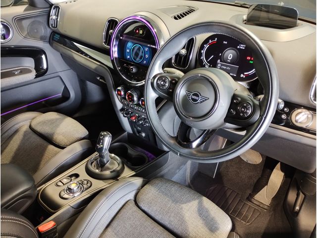 MINI COOPER D CROSSOVER