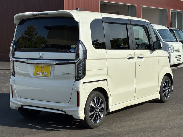 N-BOX CUSTOM