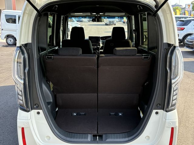 N-BOX CUSTOM