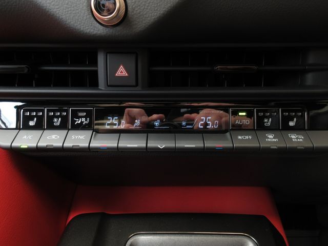 CROWN SPORT